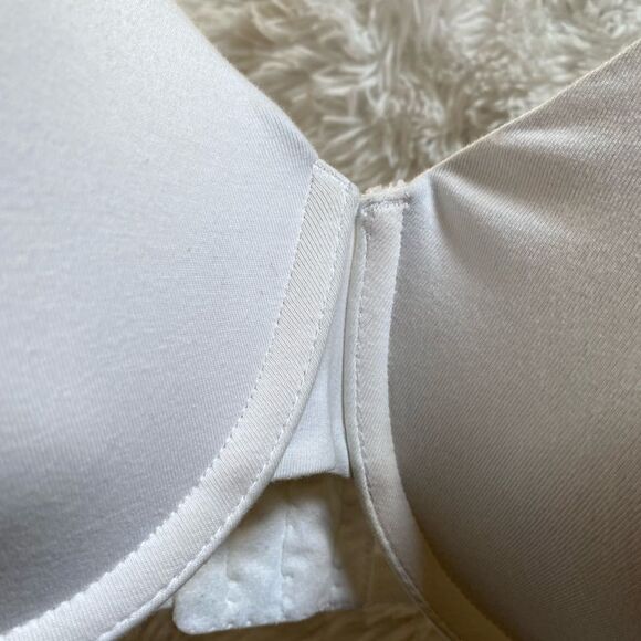 Cacique White Underwire Bra Size 46DD - Picture 3 of 10